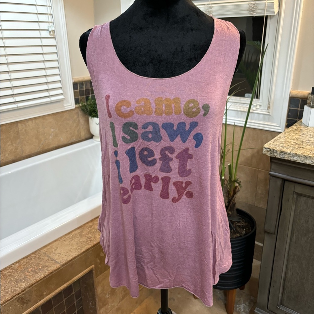 B & S Women's Pink Graphic Tank Top. Boutique find!